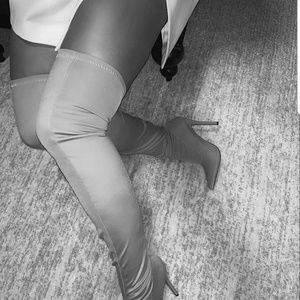 Meet your Posher, Ka.